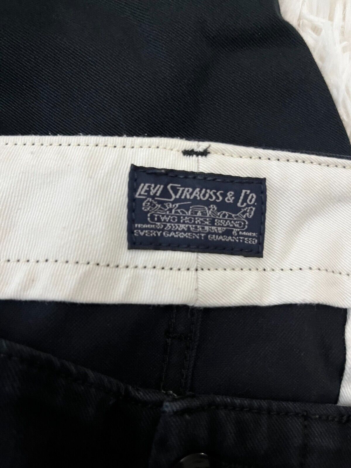 Levis Black Trousers Chino Mens 33x32 Casual Straight Pants