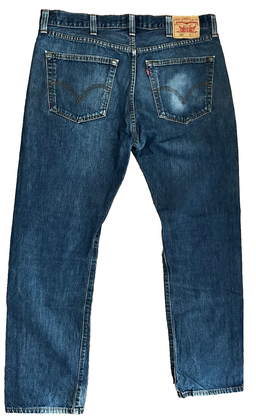 Levis 501 Blue Jeans Mens 33x34 Regular Fit Straight Leg Button Fly Red Tag