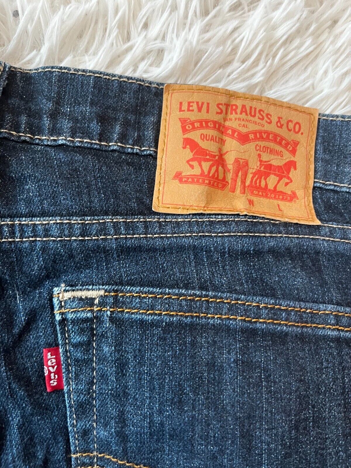 Levis 510 Blue Jeans Dark Wash Mens 31x34 Slim Fit Skinny Leg Denim Red Tab