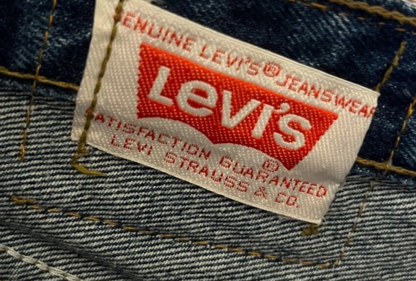 Vintage Levis 501XX Size Men 32 Blue Straight Leg Made in USA Red Tab