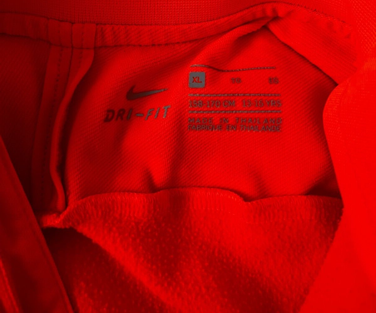 Barcelona Jersey Quarter Zip Training Shirt Jacket Nike Size Youth XL