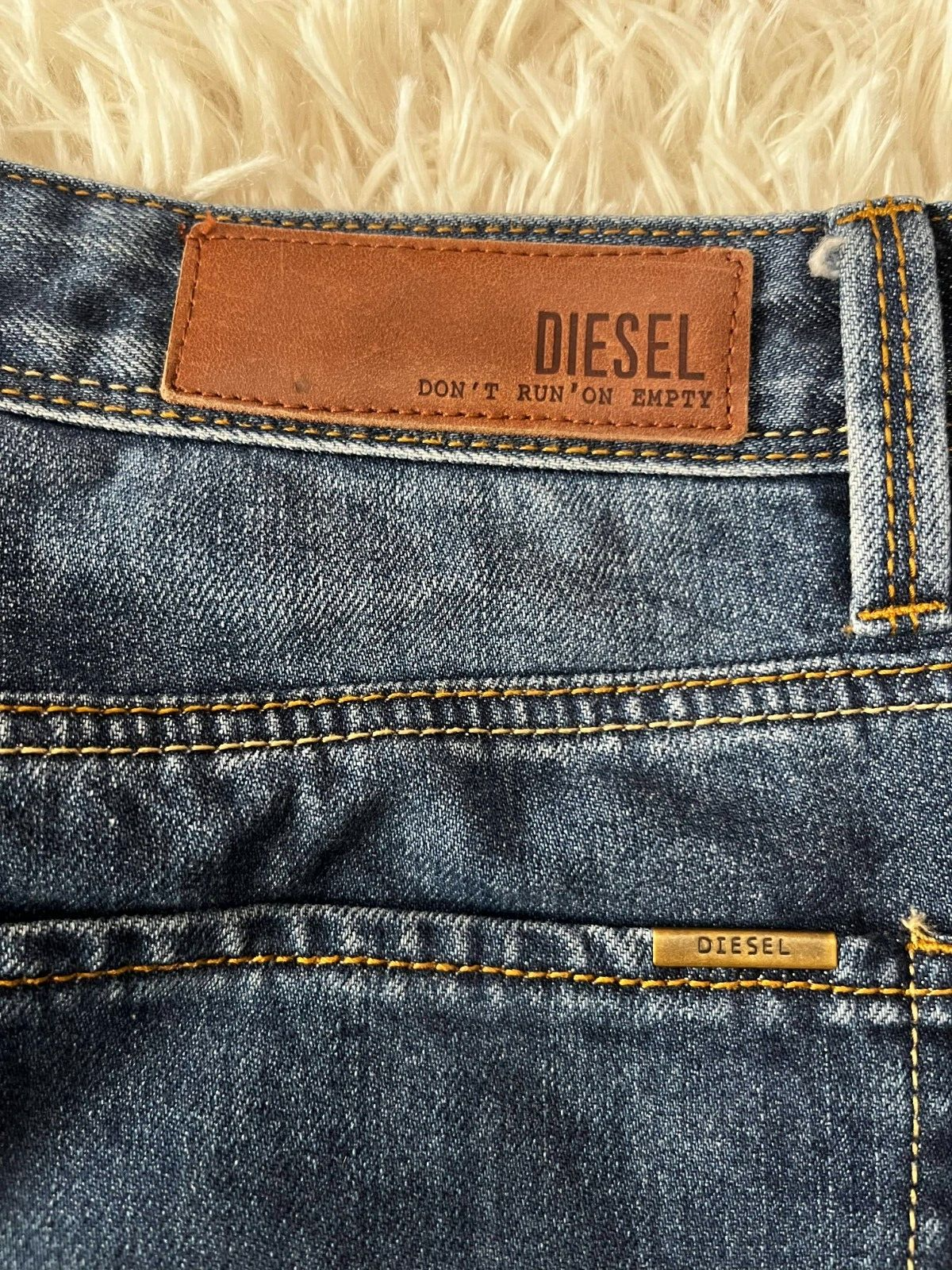 Diesel Jeans Size Men 34 Straight Button Cotton Denim Blue