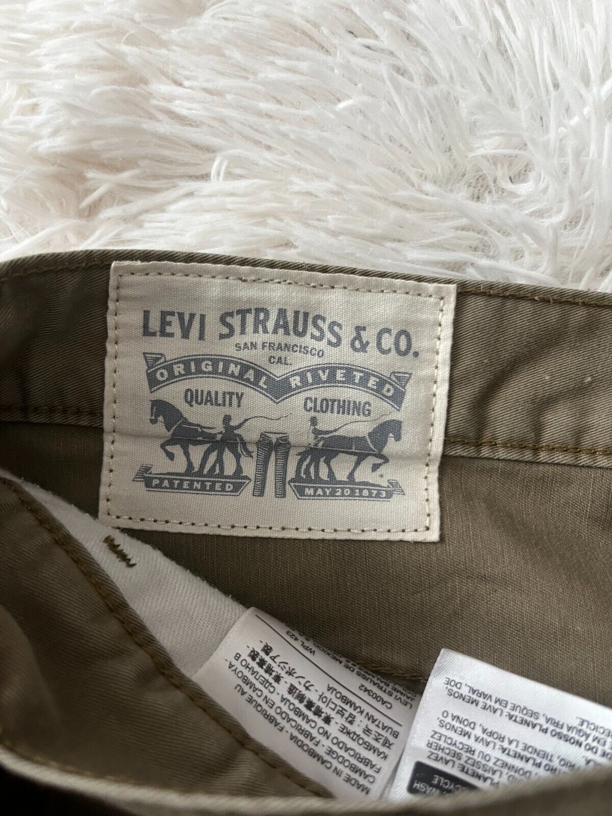 Levis Brown Beige Pants Mens 32x32 Regular Fit Straight Chino White Blank Tag