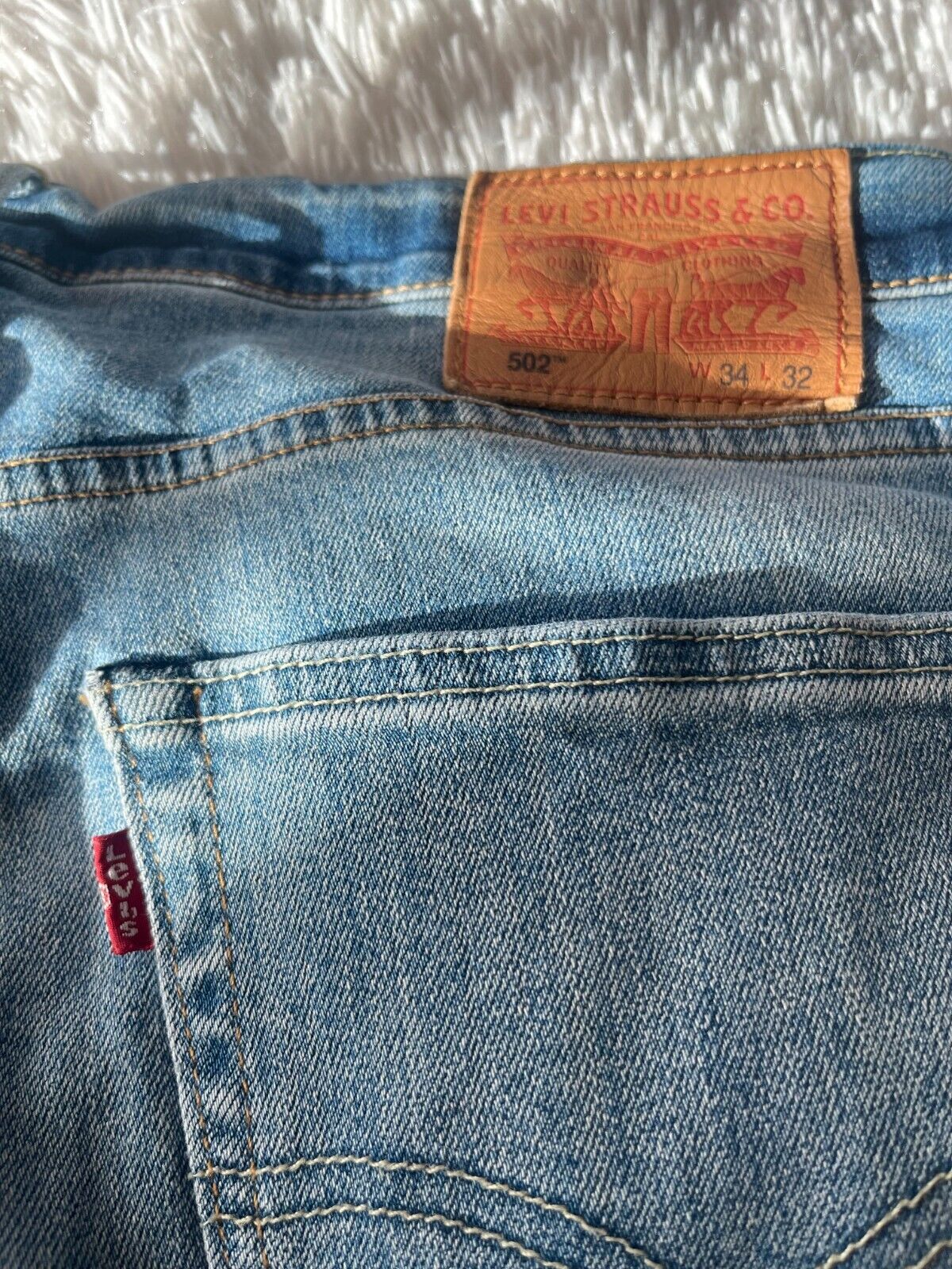 Levis 502 Blue Jeans Mens 34x32 Regular Fit Straight Leg Denim Red Tab