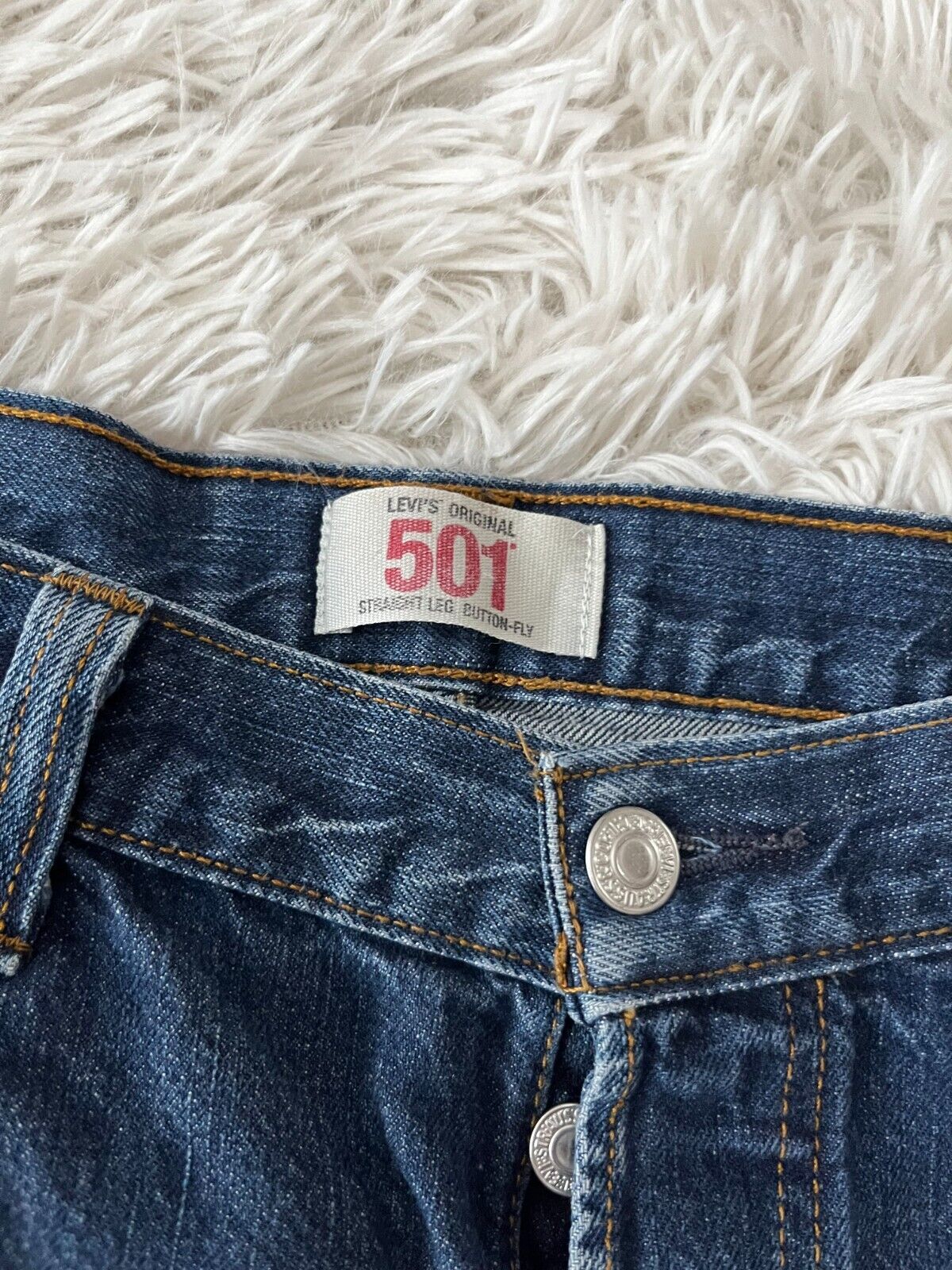 Levis 501 Blue Jeans Mens 33x34 Regular Fit Straight Leg Button Fly Red Tag