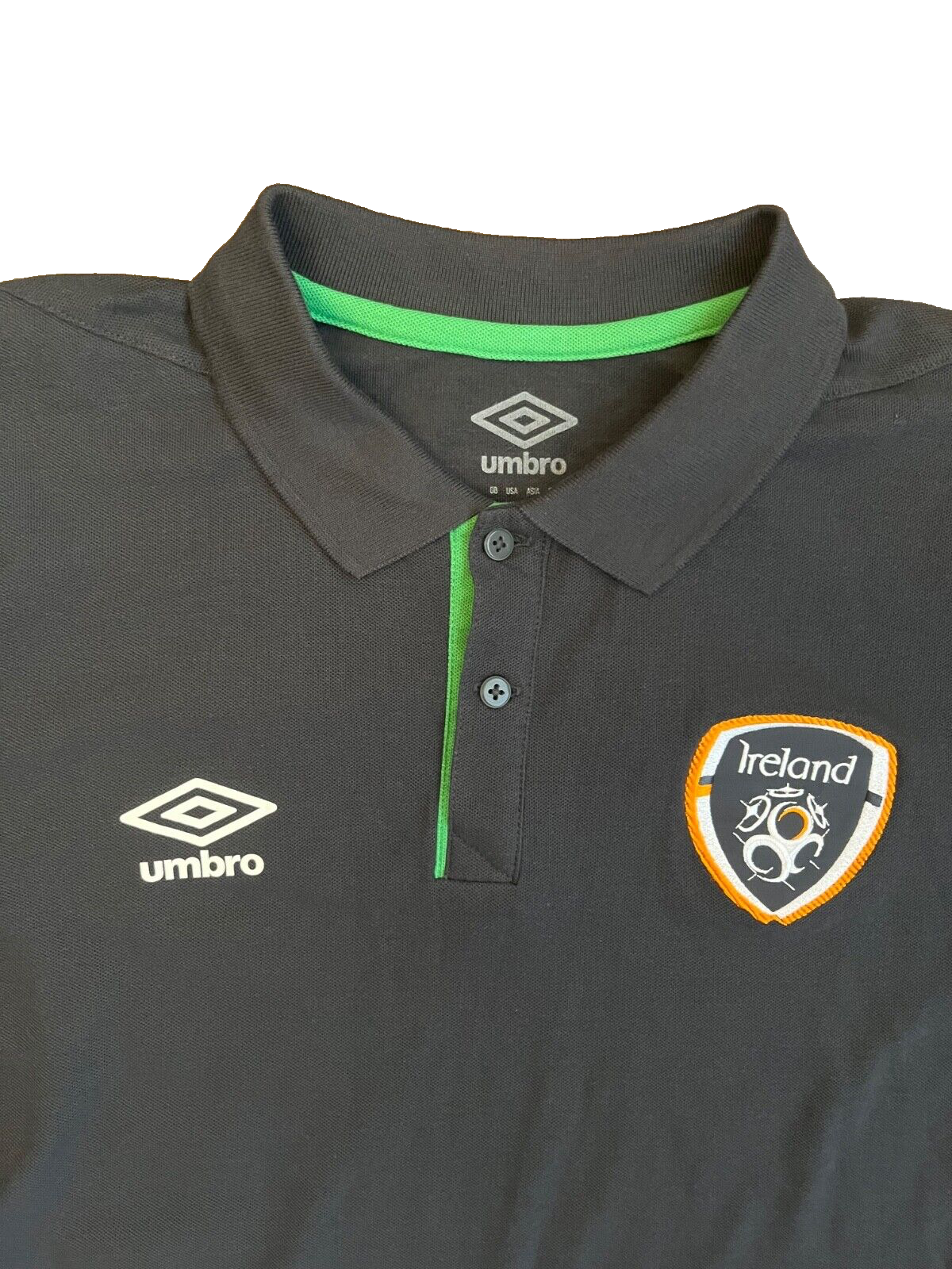 BNWT Ireland Jersey Training Polo Shirt Umbro Football Men Size M