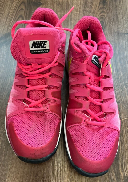 Nike Vapor 9.5 Tour Pink Tennis Shoes Size Women US 7 EUR 38